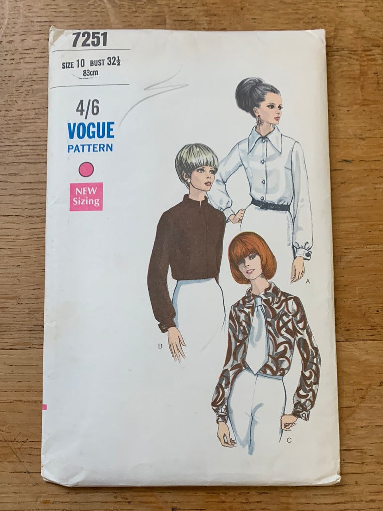Vogue Paris Vintage Dress Patterns Vogue 7251 - Blouse in 3 Versions  - Vintage Sewing Pattern (Size 10 )