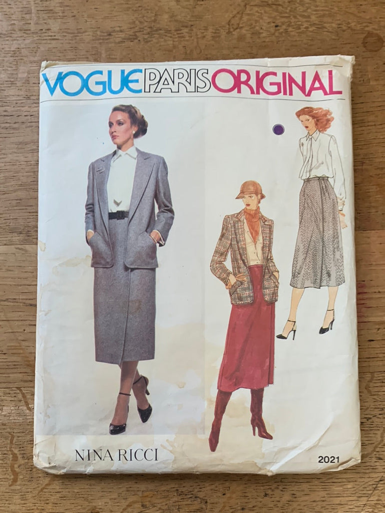 Vogue Paris Vintage Dress Patterns Vogue Paris 2021 - Nina Ricci Blouse, Jacket & Skirt  - Vintage Sewing Pattern (Size 10 )