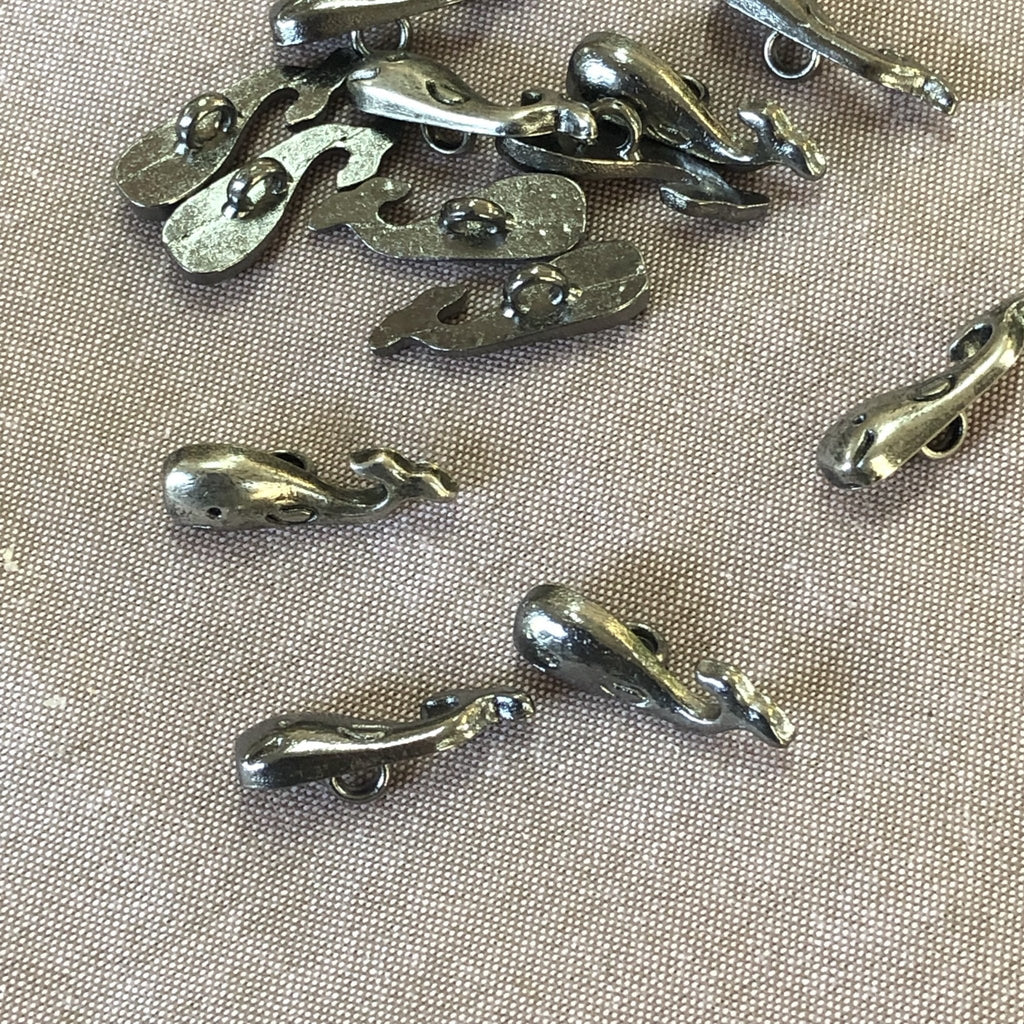 Whale Button - 25mm - The Eternal Maker - UK Fabric Shop