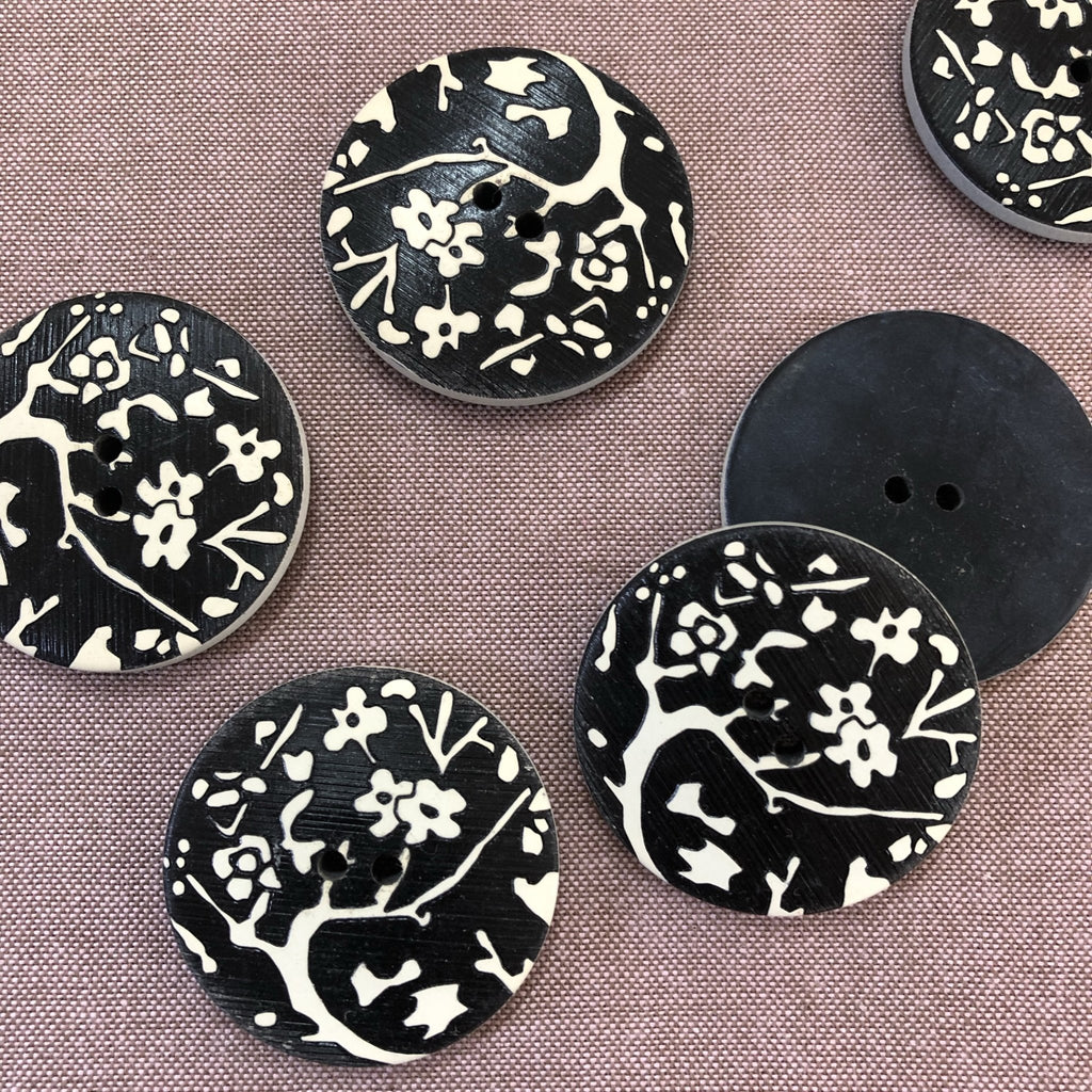 Willow Button - Black and White - 34mm - The Eternal Maker - UK Fabric Shop