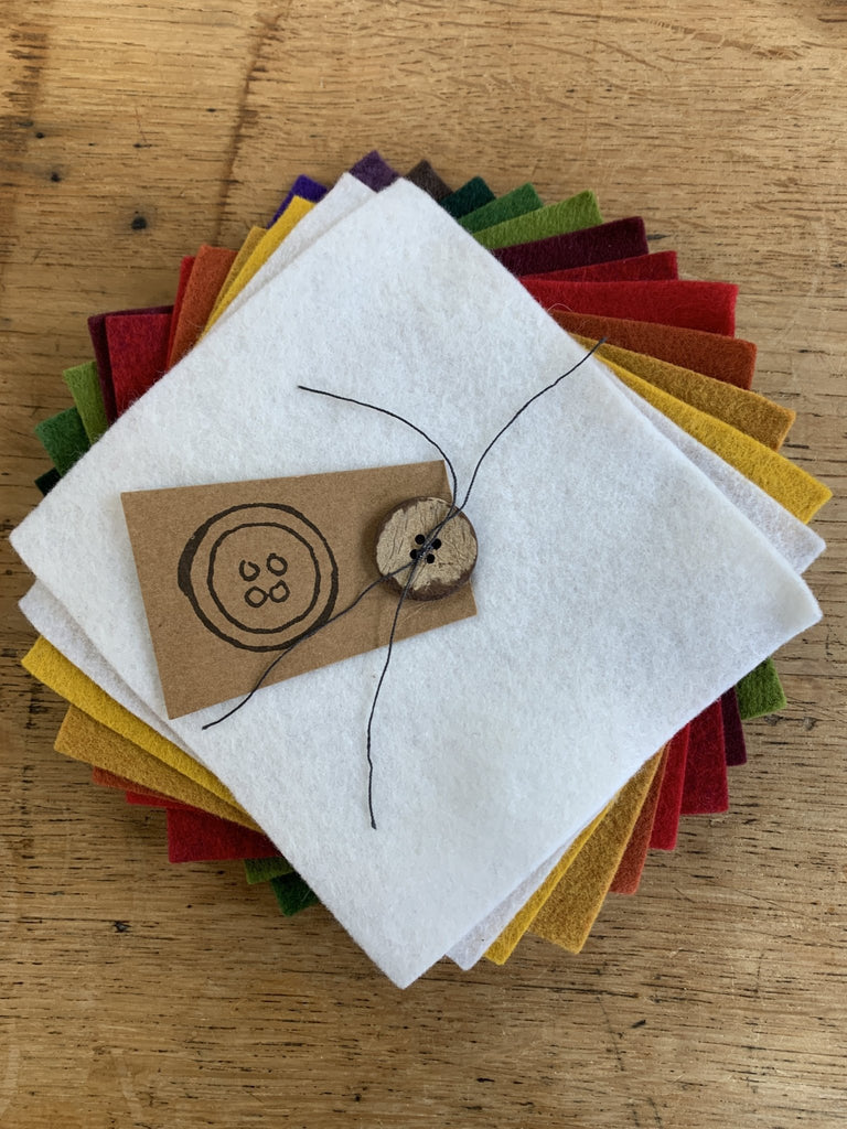 Woolfelt 5” Charm Bundle - Christmas - The Eternal Maker - UK Fabric Shop