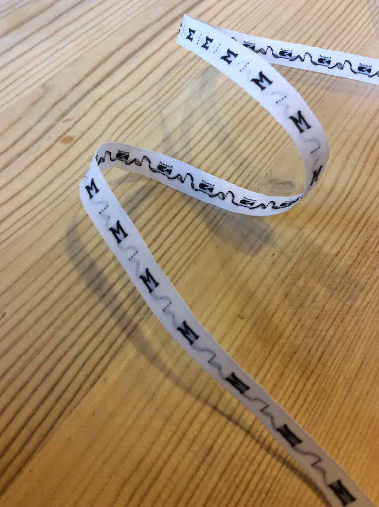 Woven size labels - The Eternal Maker - UK Fabric Shop